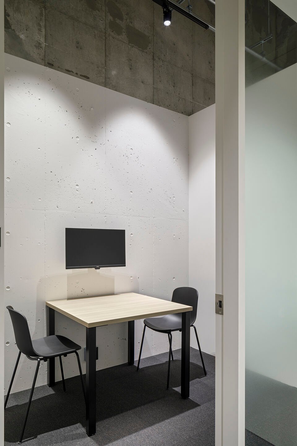 Education furniture setting