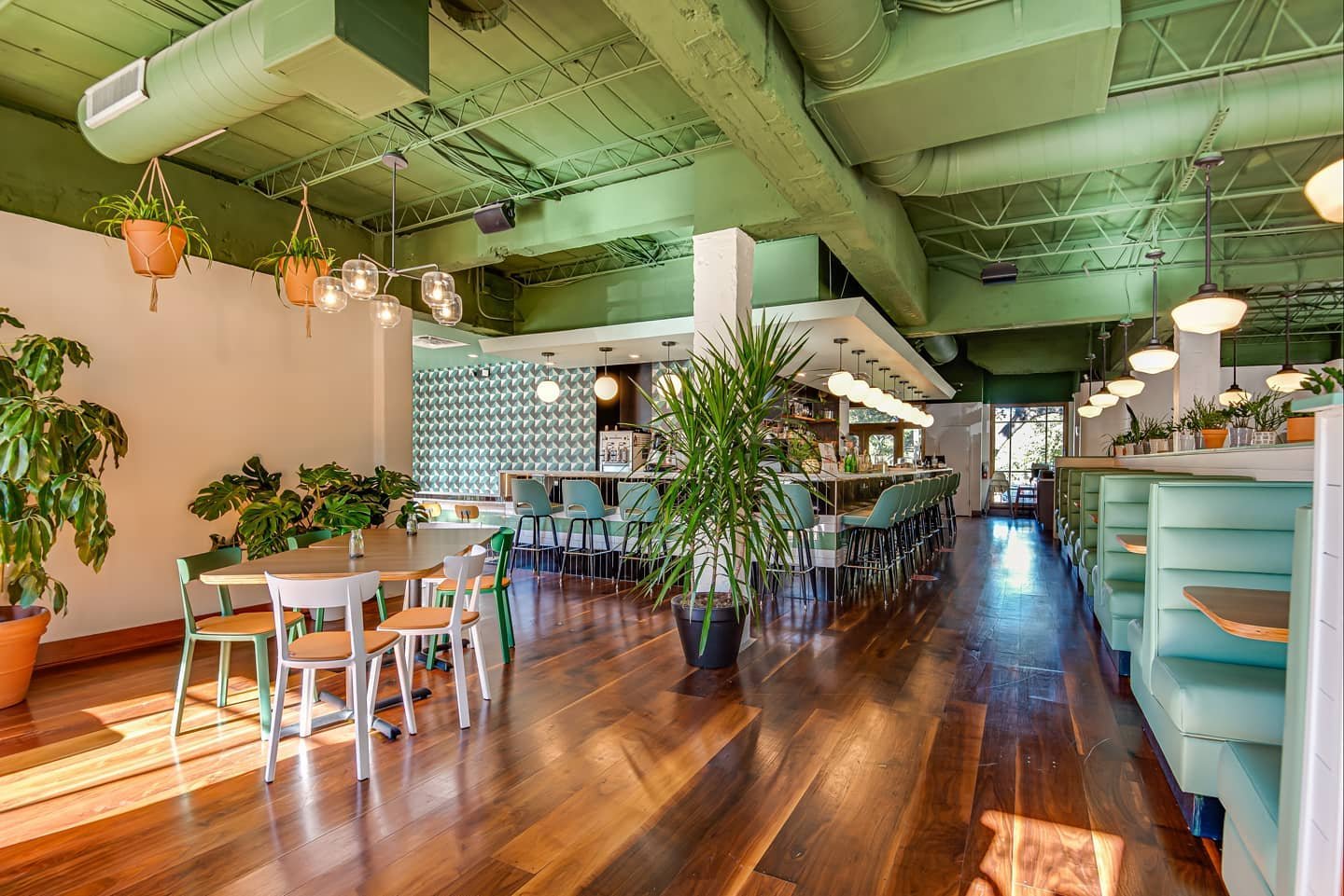 Hospitality setting with TOOU furniture, image 4