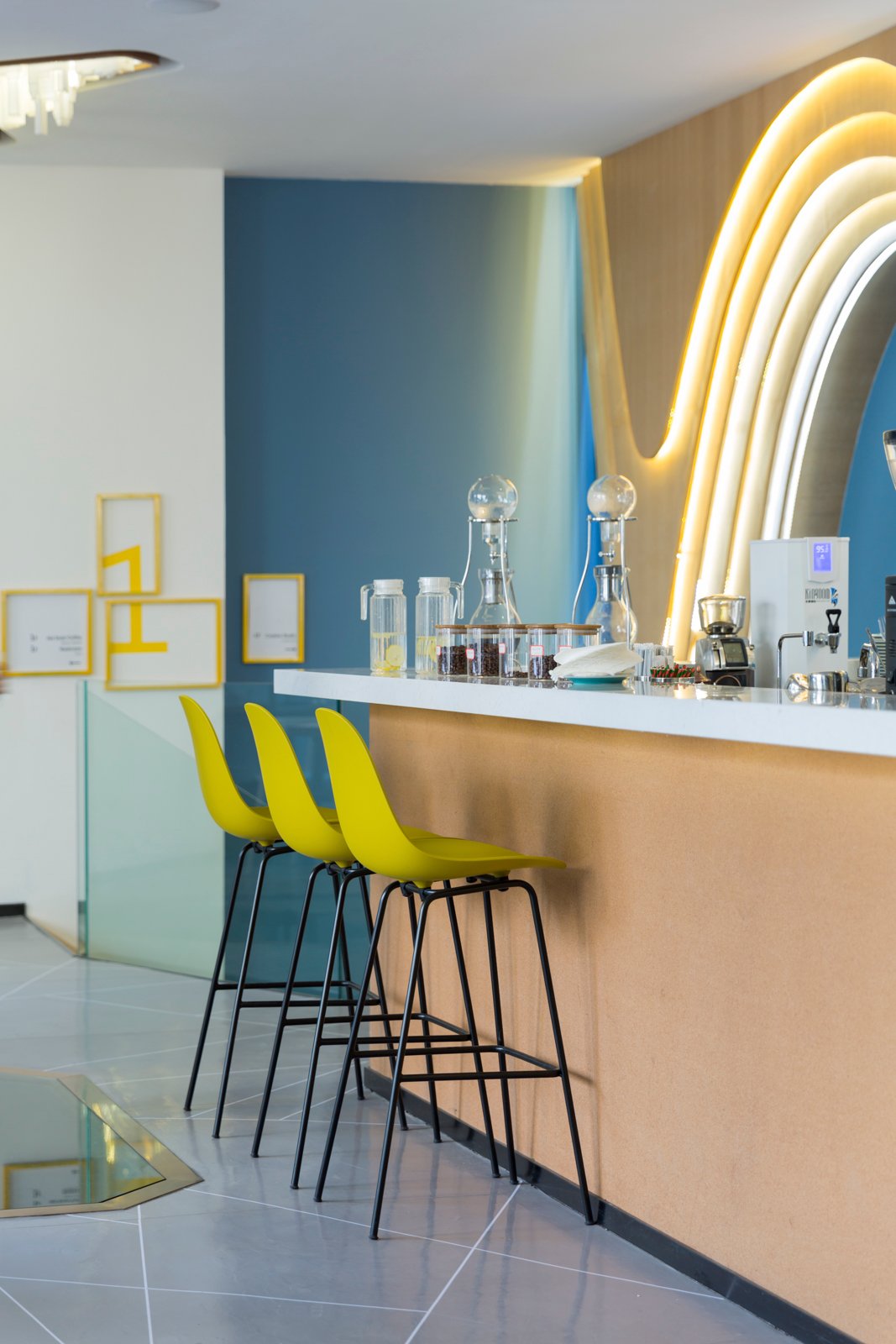 Hospitality furniture setting