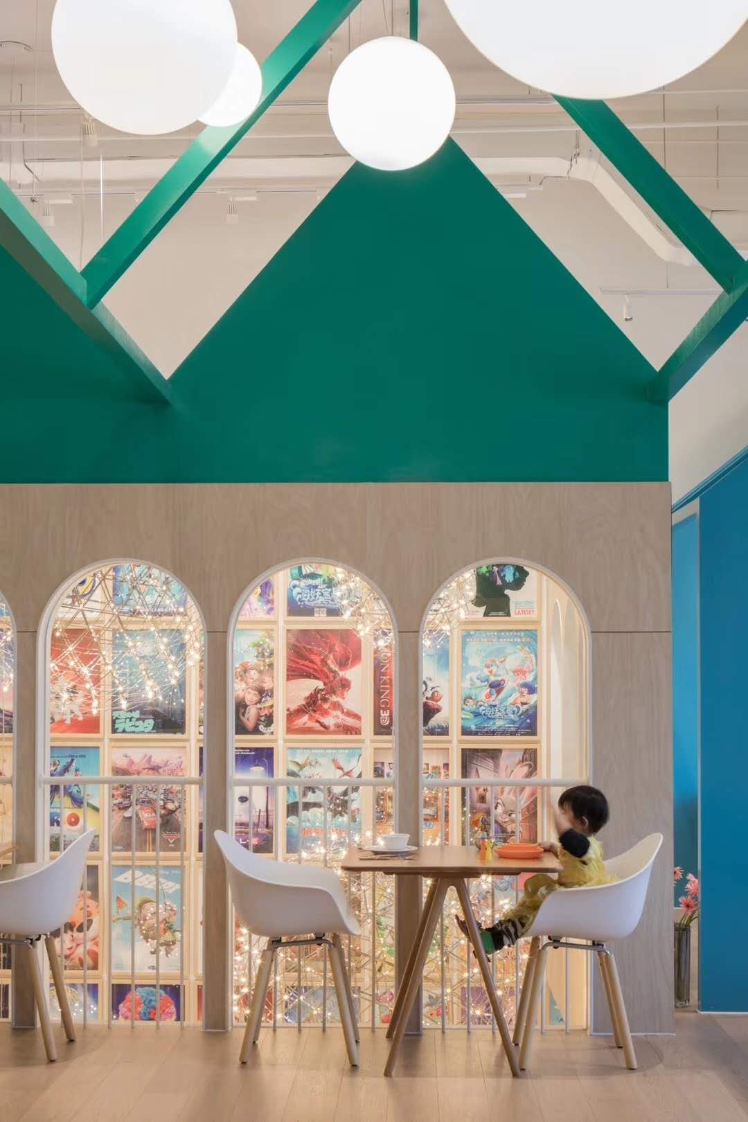 Hospitality setting with TOOU furniture, image 4