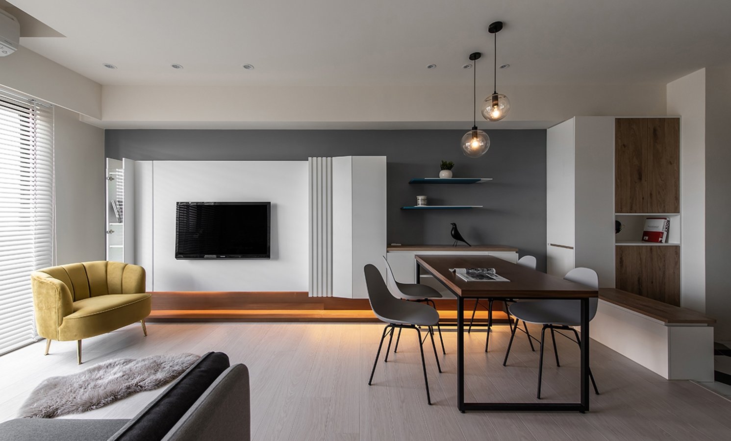 Residential/Multi-Housing setting with TOOU furniture, image 8