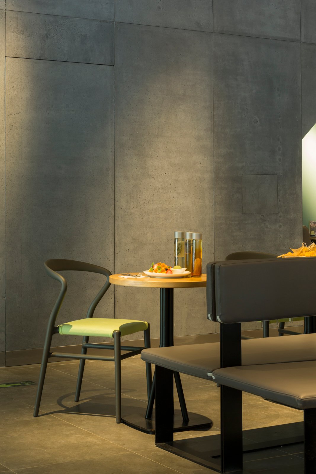 Hospitality furniture setting