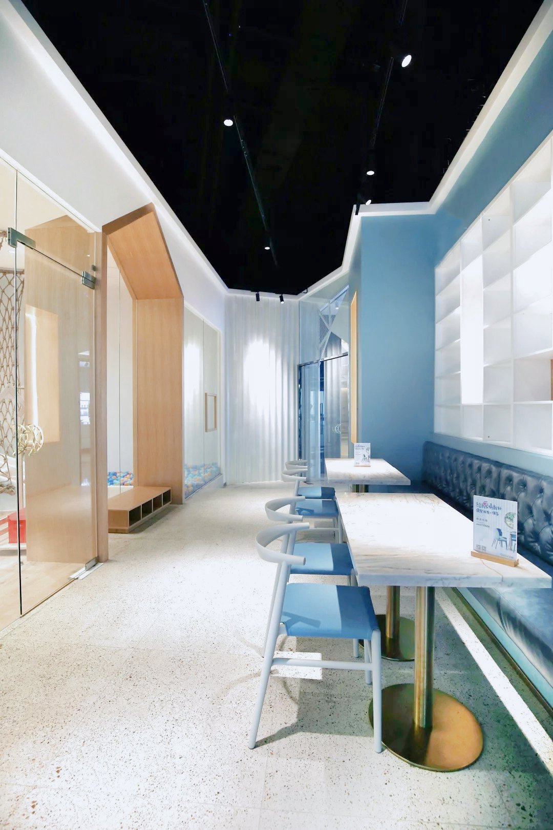 Hospitality setting with TOOU furniture, image 4