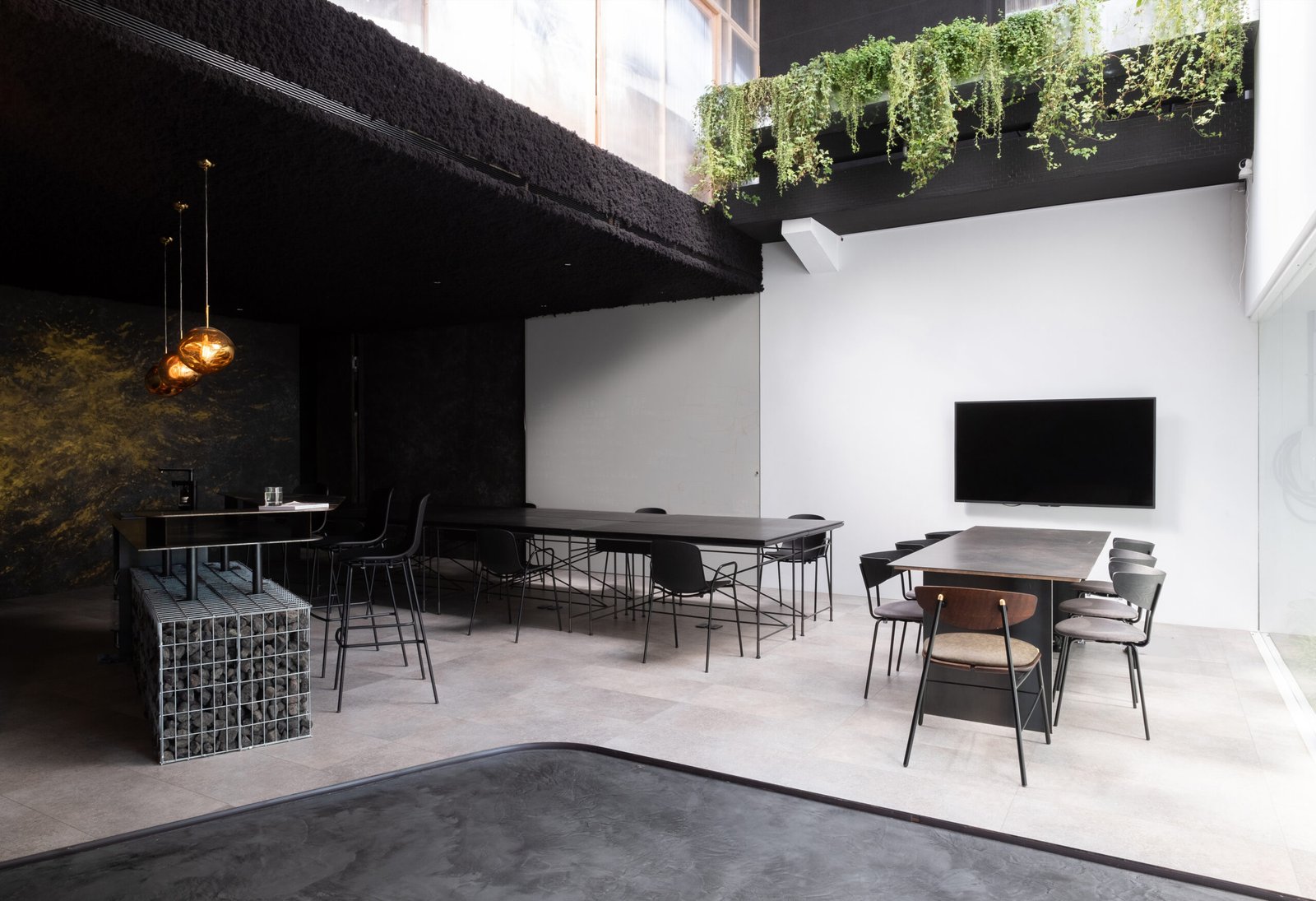 Hospitality setting with TOOU furniture, image 4