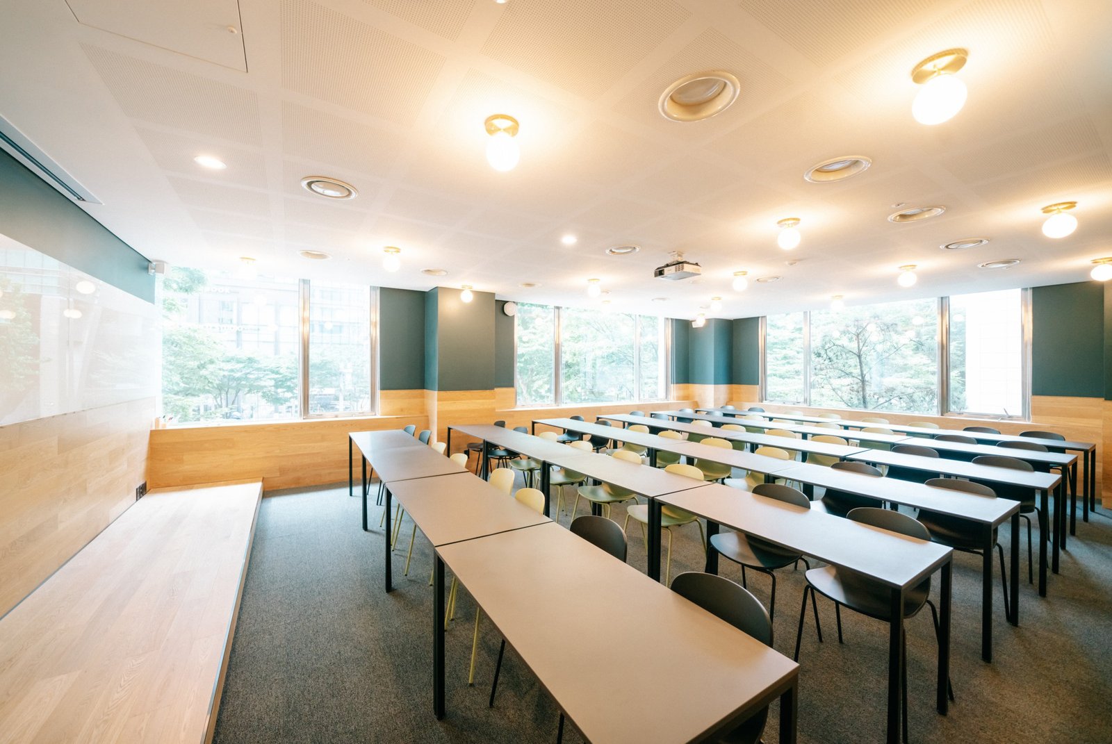Workspace setting with TOOU furniture, image 5