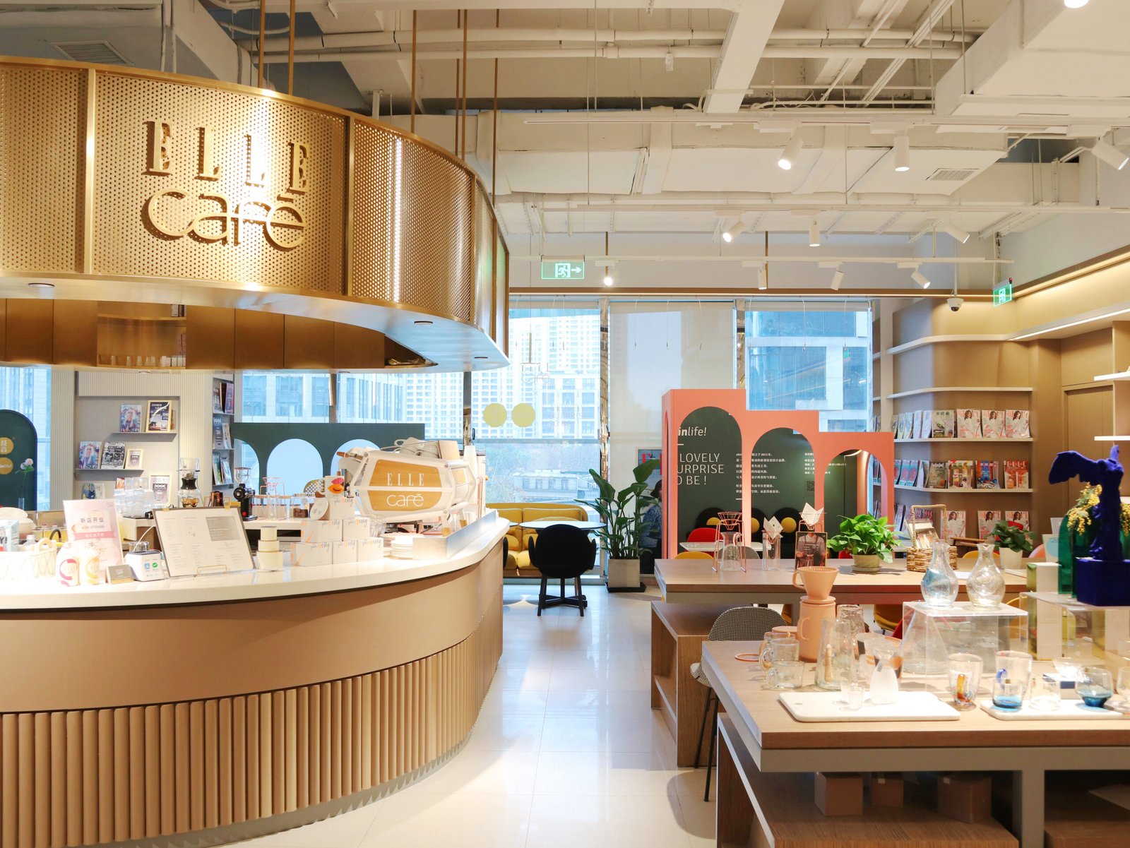 Hospitality setting with TOOU furniture, image 3