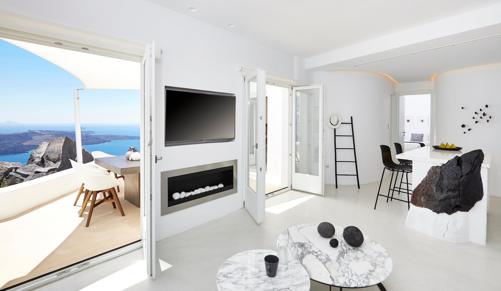 Hospitality setting with TOOU furniture, image 3