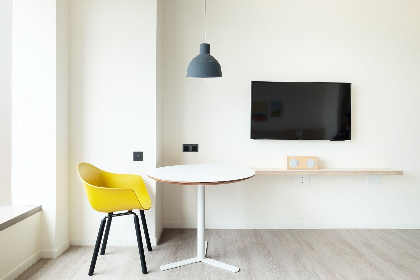 Hospitality setting with TOOU furniture, image 6