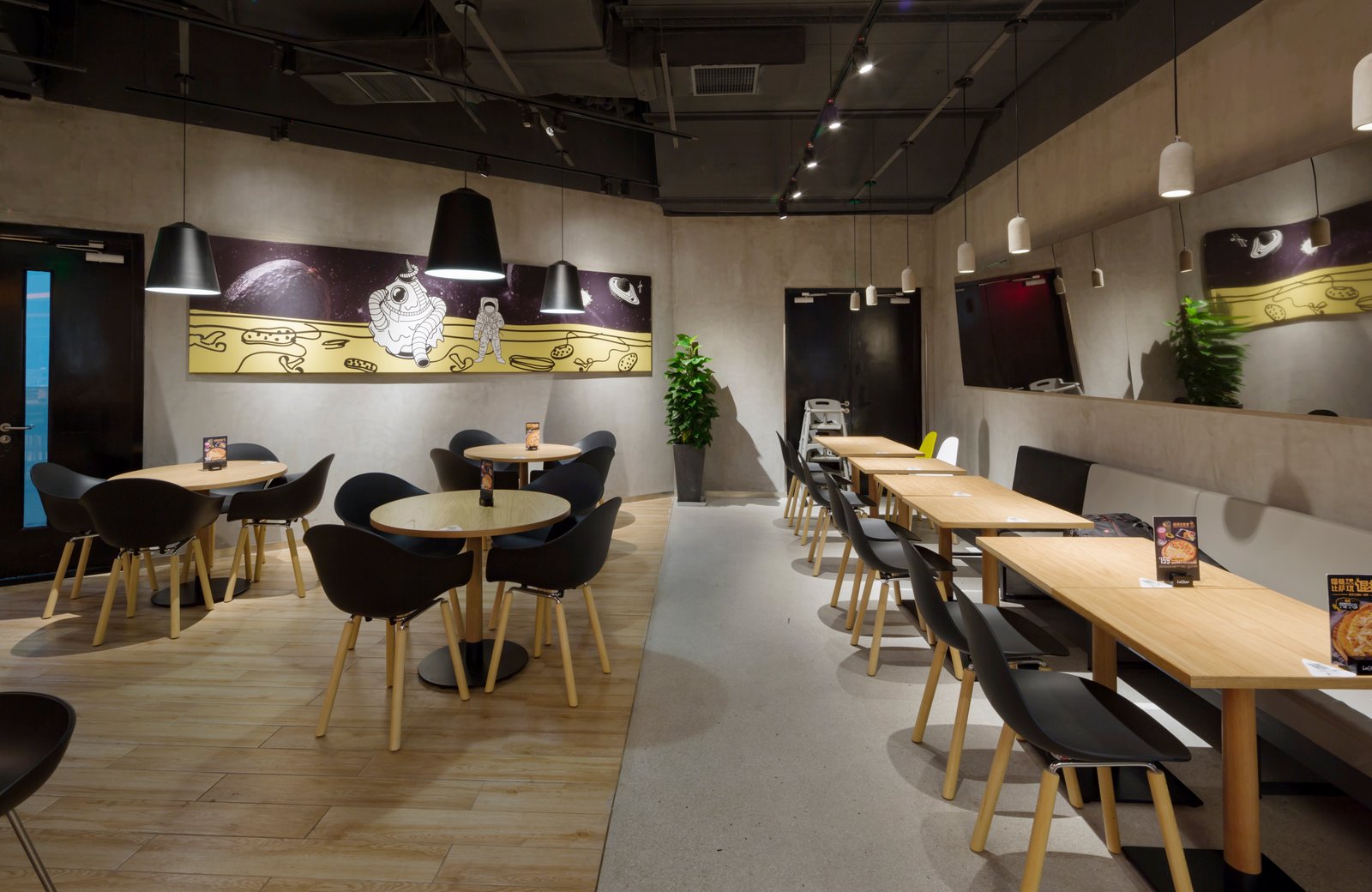 Hospitality setting with TOOU furniture, image 10
