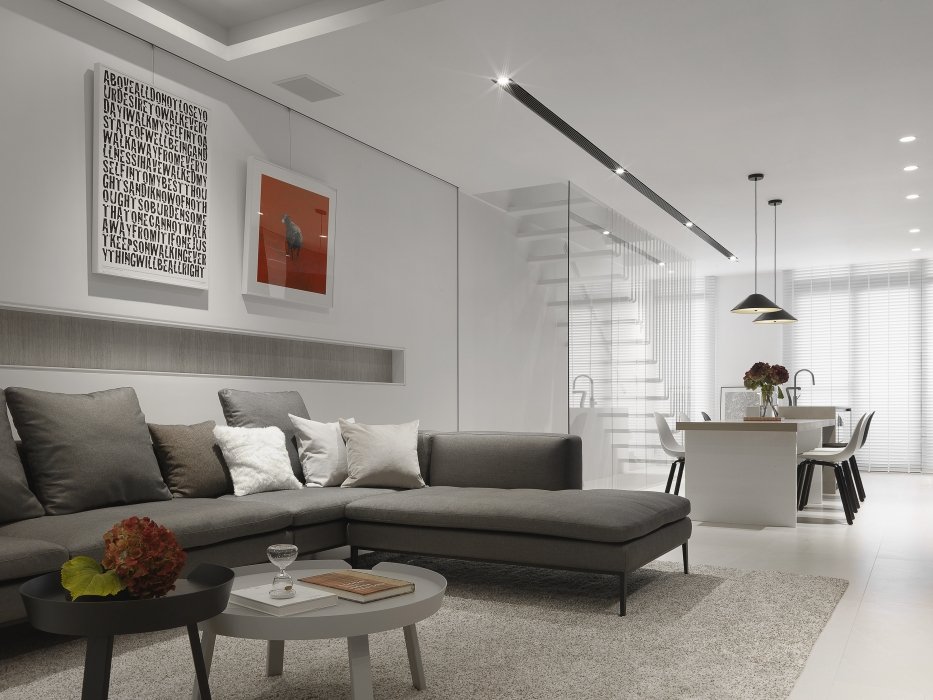 Residential/Multi-Housing setting with TOOU furniture, image 2