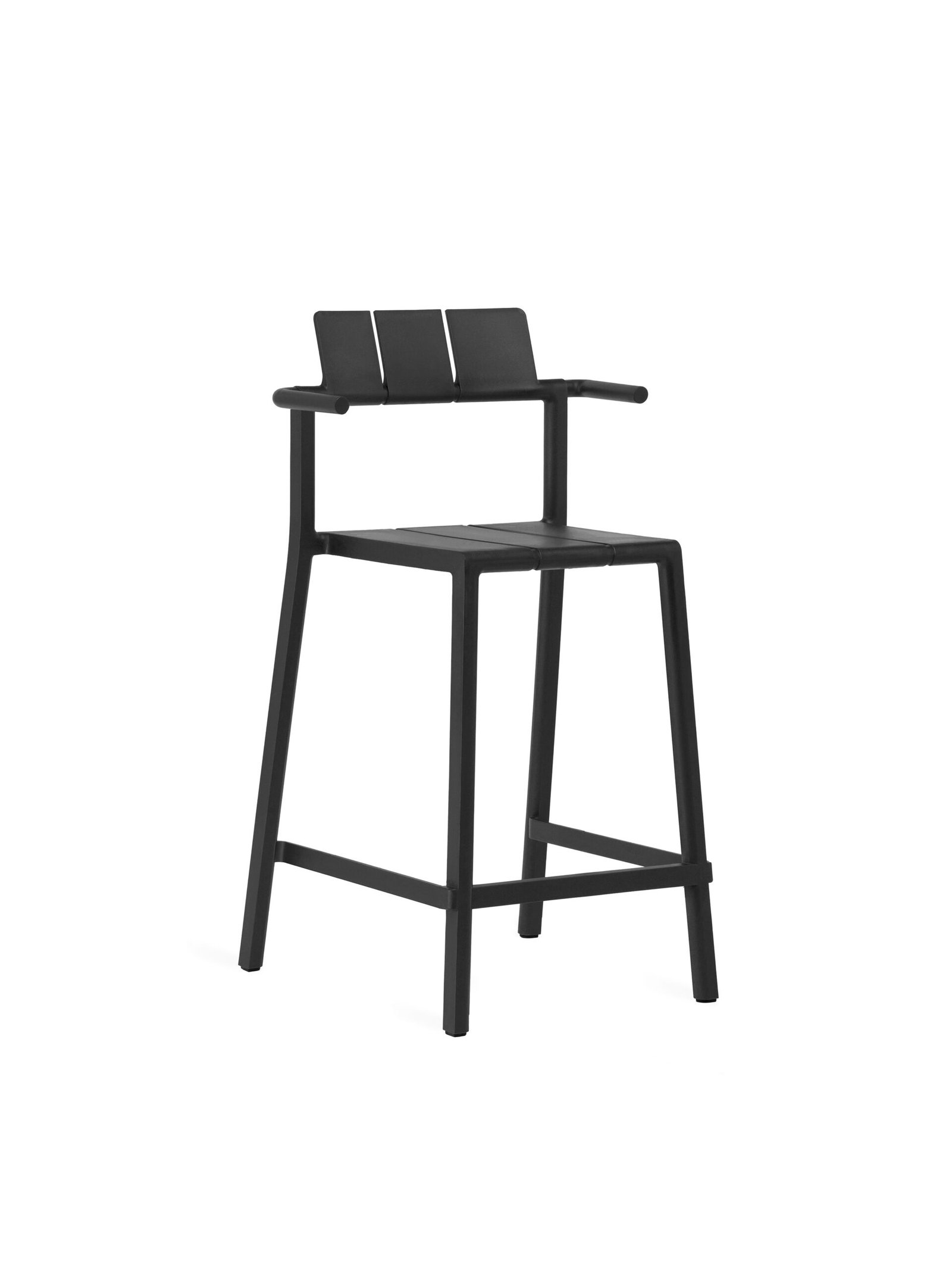 Yard Counter stool w/armrests — Toou Design